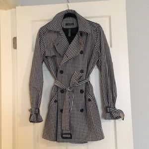 Lauren trench coat. Excellent condition